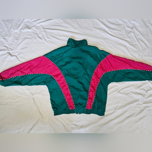 Vintage 80's Windbreaker - Picture 5 of 11